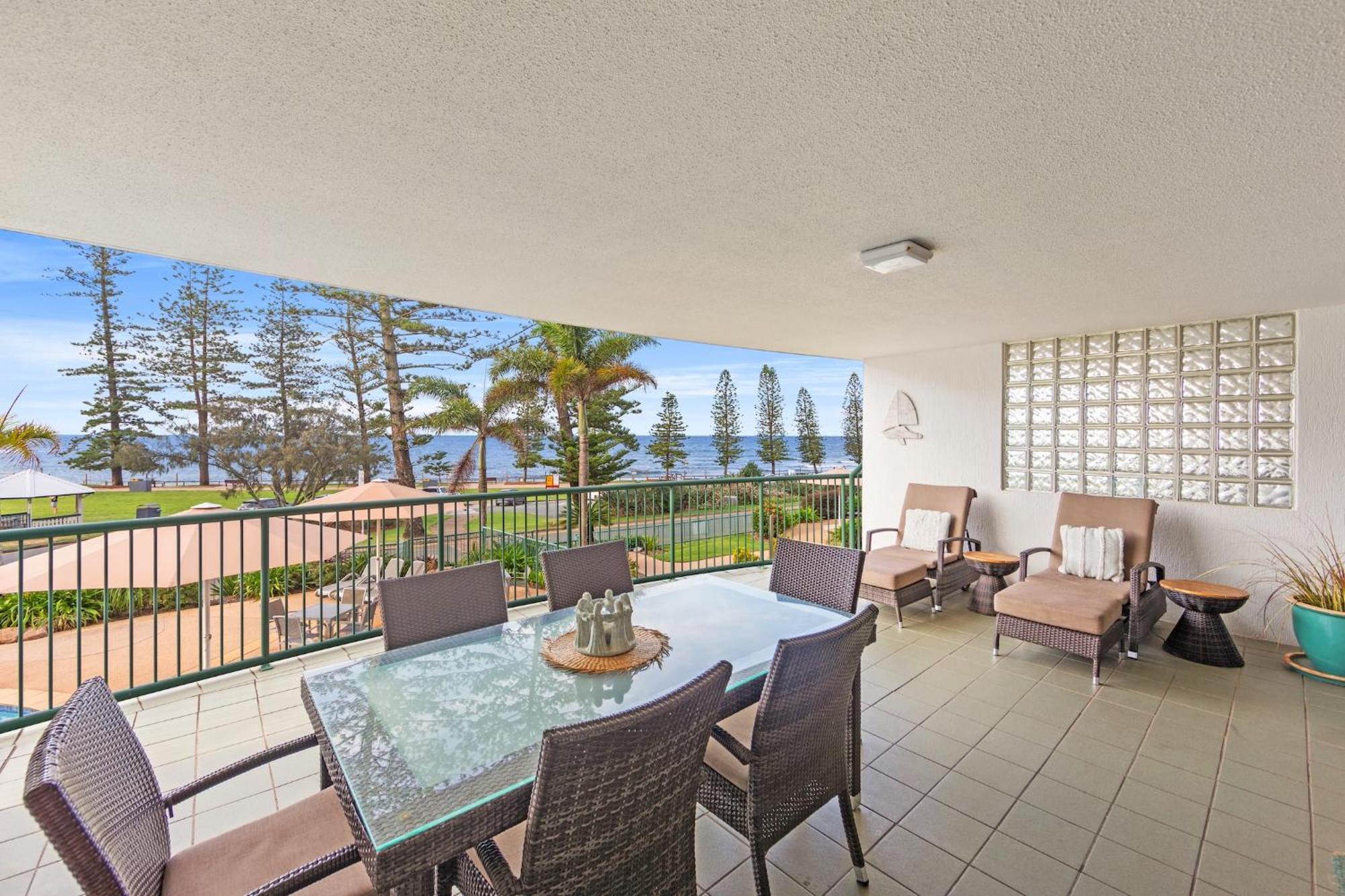 The Norfolks On Moffat Beach Caloundra Ngoại thất bức ảnh